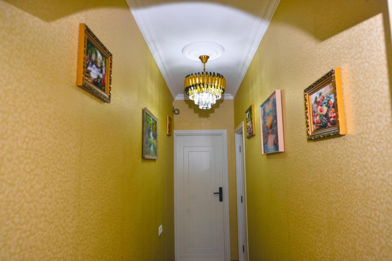 Hotel Vladi คูทายสิ ภายนอก รูปภาพ